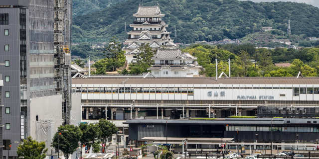 福山駅　福山城